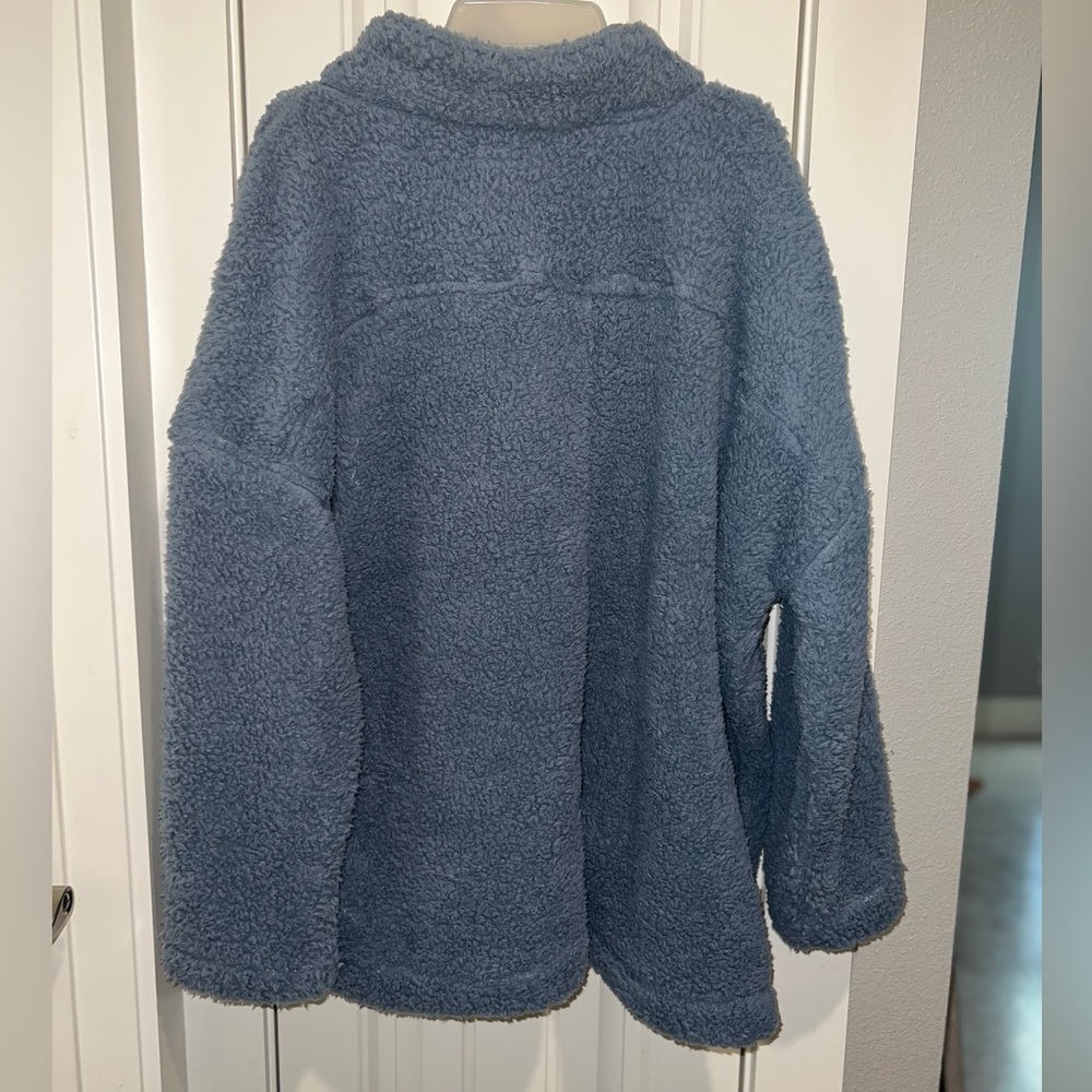 Oversized Button Down - Picture 3 of 4